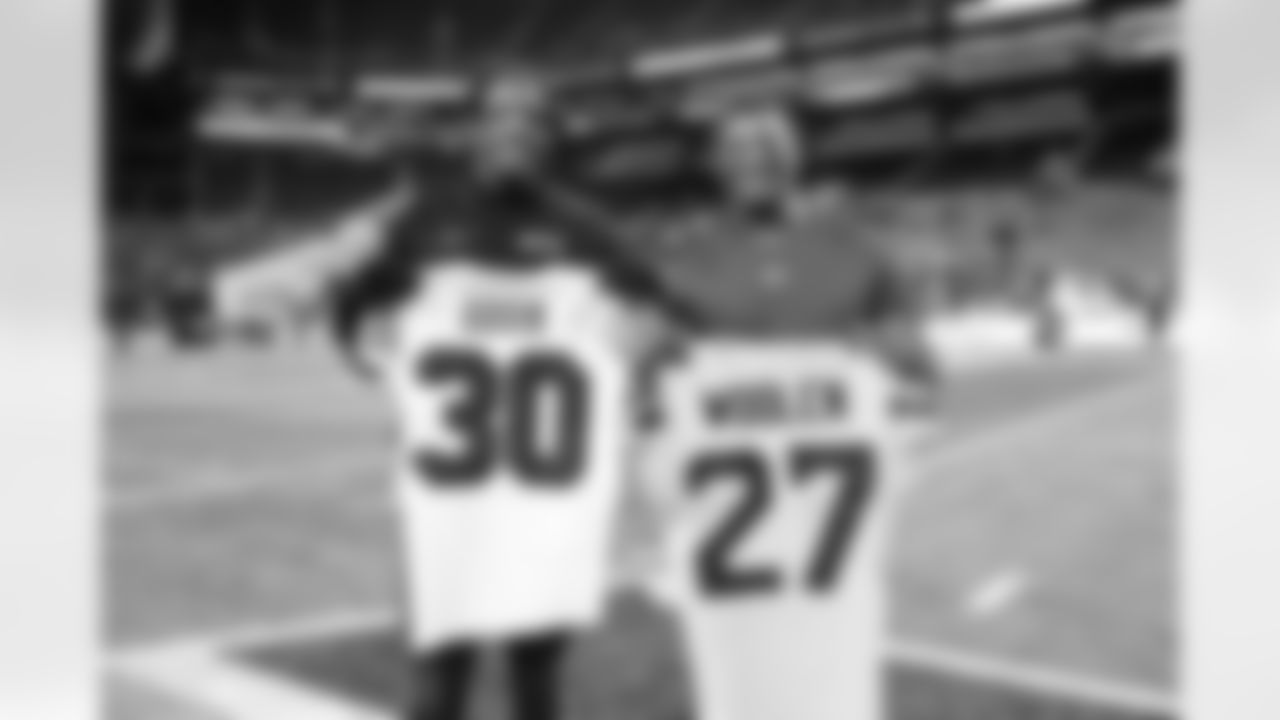 The best photos of Seahawks cornerback Tariq Woolen from the 2022 season.