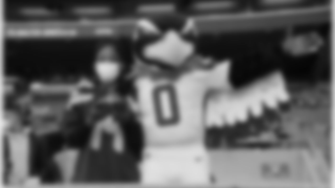 20211007_LARvsSEA_TREWIN_CT103810