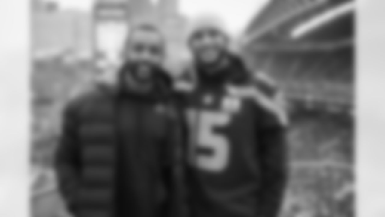 Former Seahawks wide receiver Jermaine Kearse raised the 12 Flag at Lumen Field on January 2, 2022.