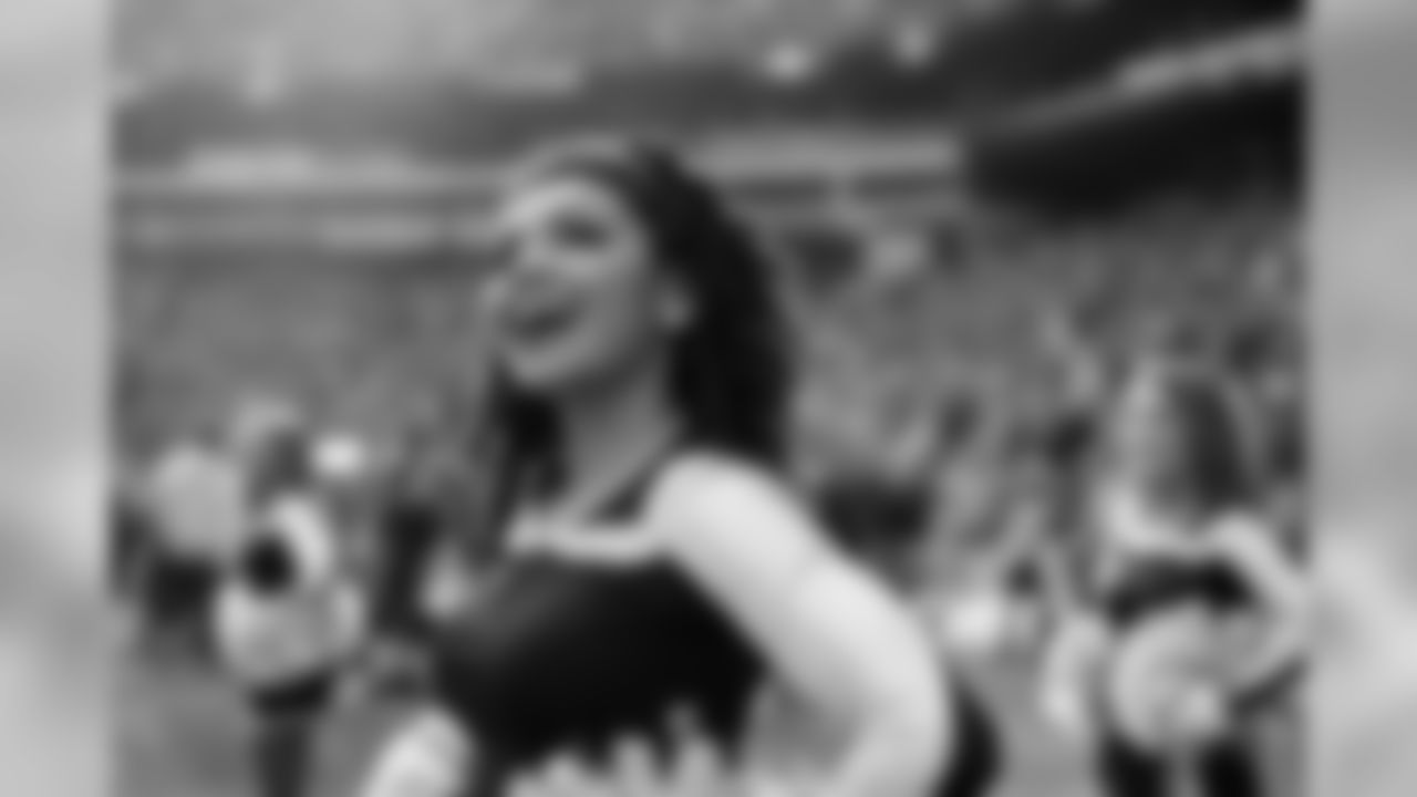 20171029_seagals_texans_janegphoto-60_1.jpg