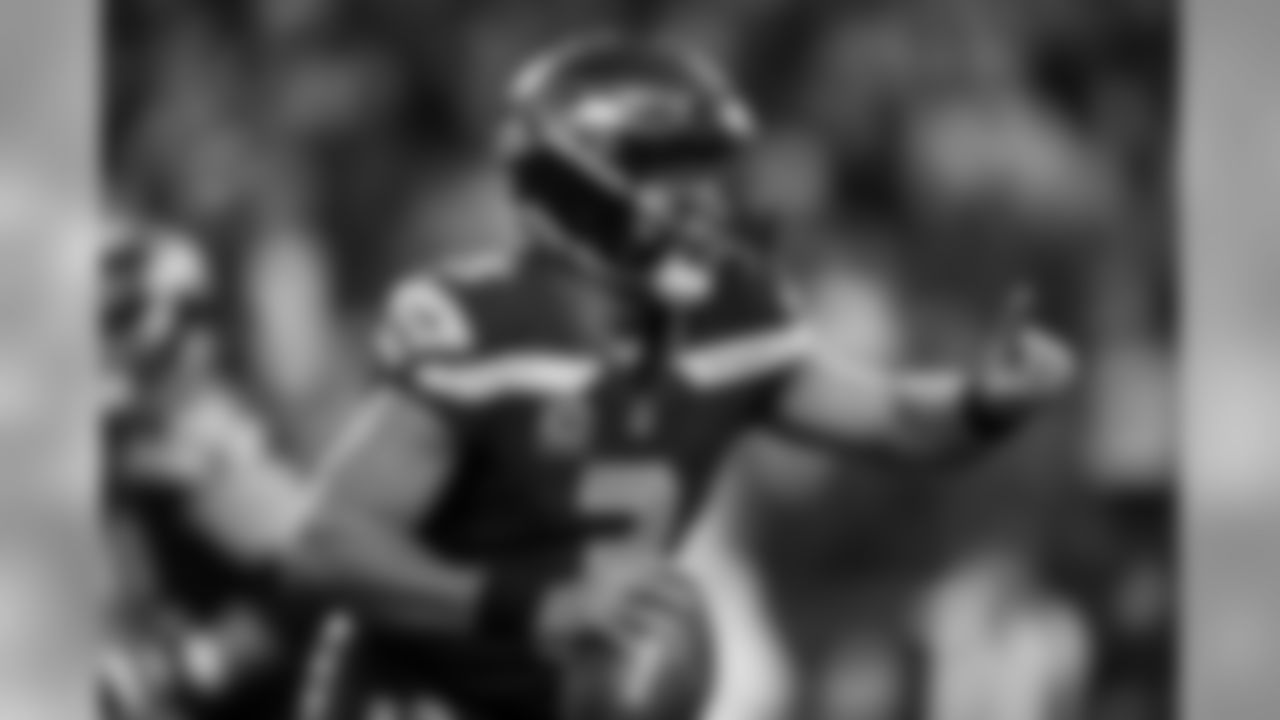 WK15_VS_RAMS_47