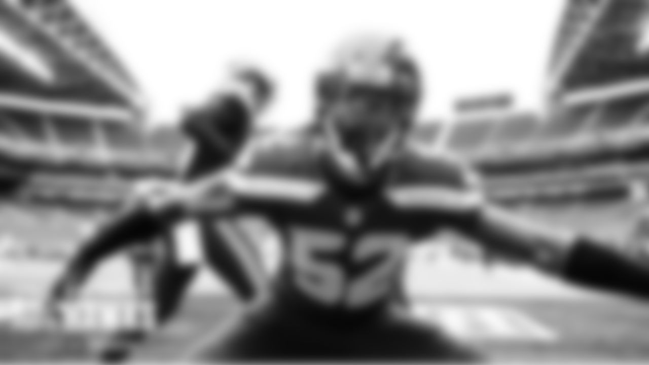 Seahawks linebacker Ray Ray Armstrong strikes a pose after a kickoff.