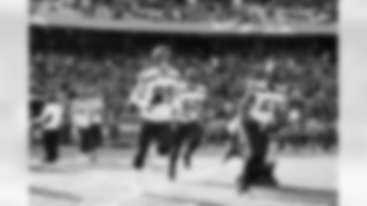 Seahawks-Top-Shots-Offense-20221224_09-51-17_9794