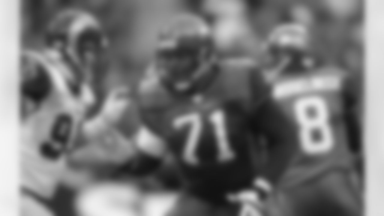 Seahawks-Rams-Through-The-Years-20021222_15-32-53_8