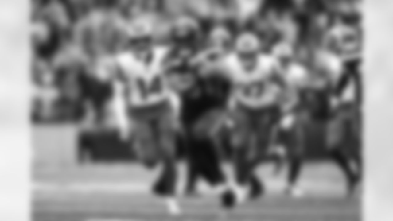 20230108_LARvsSEA_MAR_RM3_7088