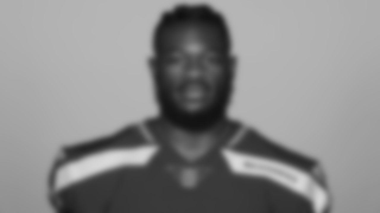19 - Wide Receiver - Penny Hart