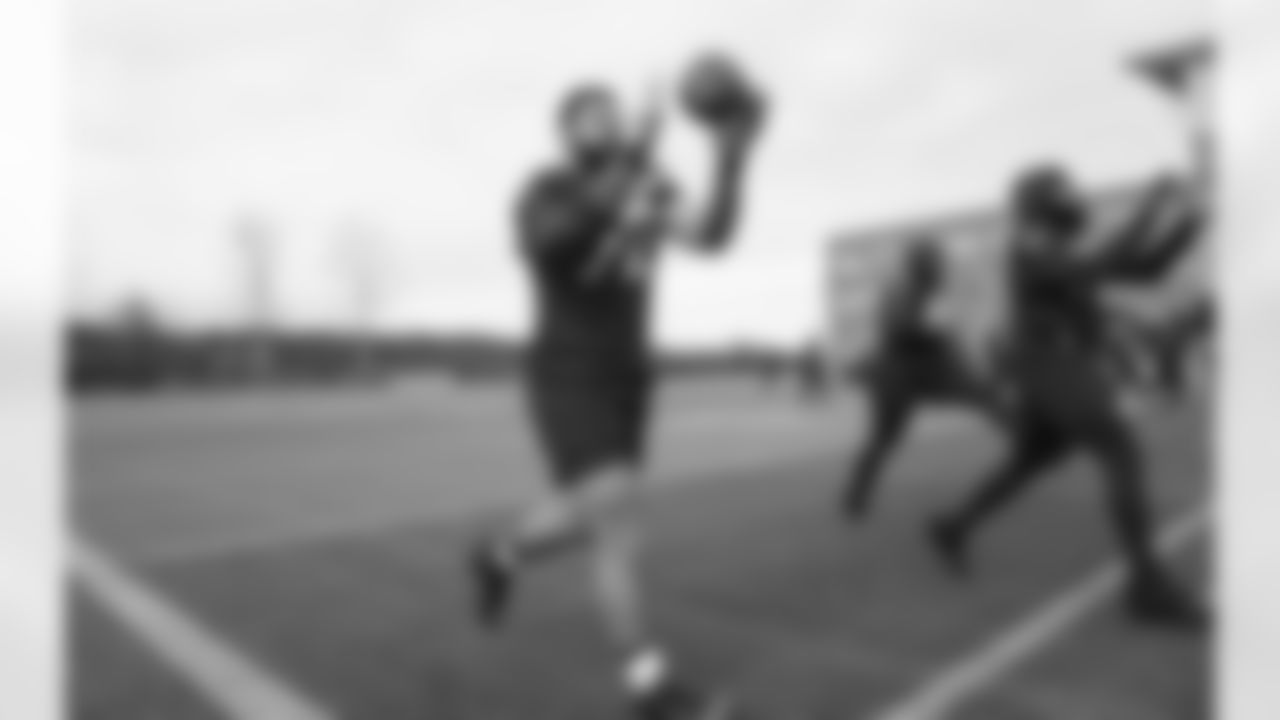 The Seahawks practice at the Virginia Mason Athletic Center in Renton on December 8, 2022.