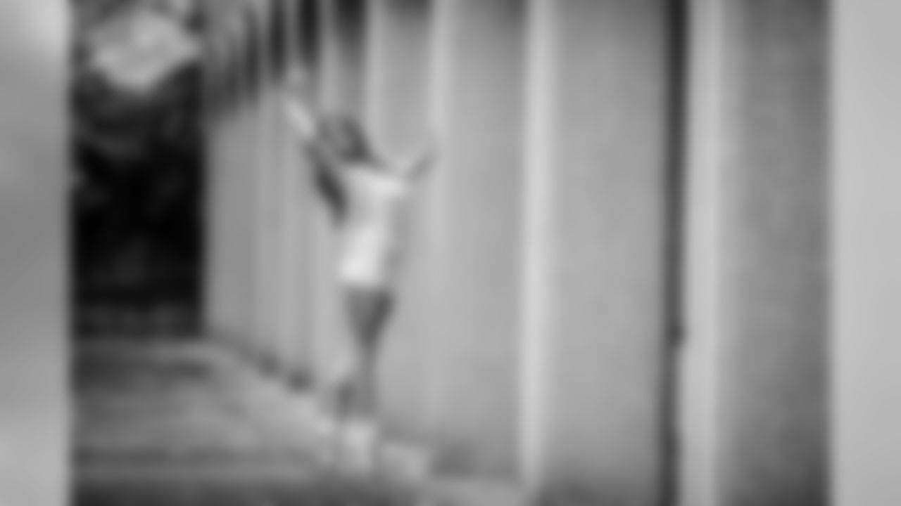 seagals_pink_jhg-6.jpg
