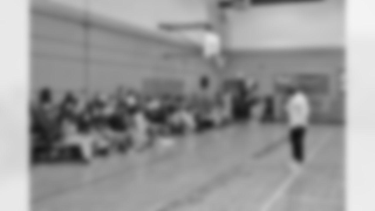 Seahawks Legend Ben Obomanu, the Seahawks Dancers and others stopped by the Wallingford Boys & Girls Club to help kick off the fall Game Changers cohort.