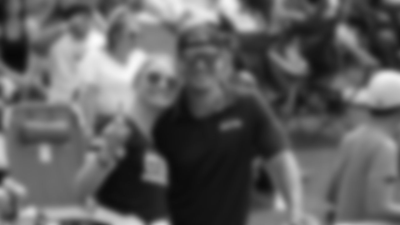 20210803_TRAINING_CAMP_FANS_CT100158