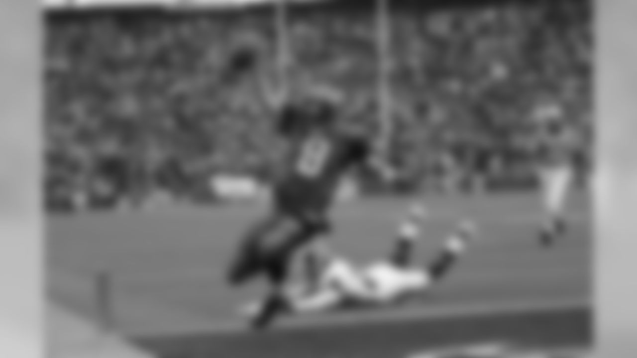 2005_redskins_divisional_matt_hasselbeck_td_ge2s4556.jpg