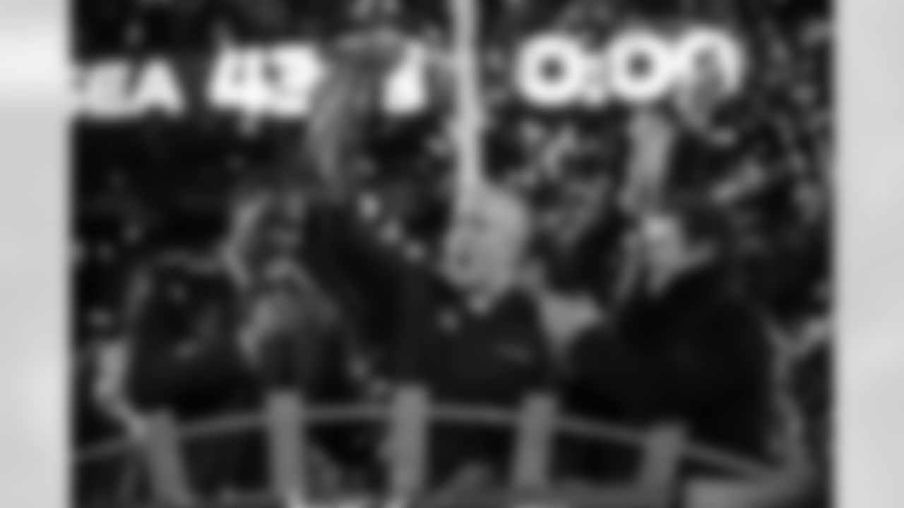2013-SuperBowl48Gallery-RM1_2754