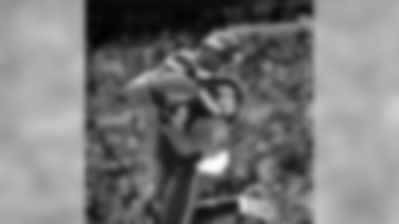 18 - WR Sidney Rice
