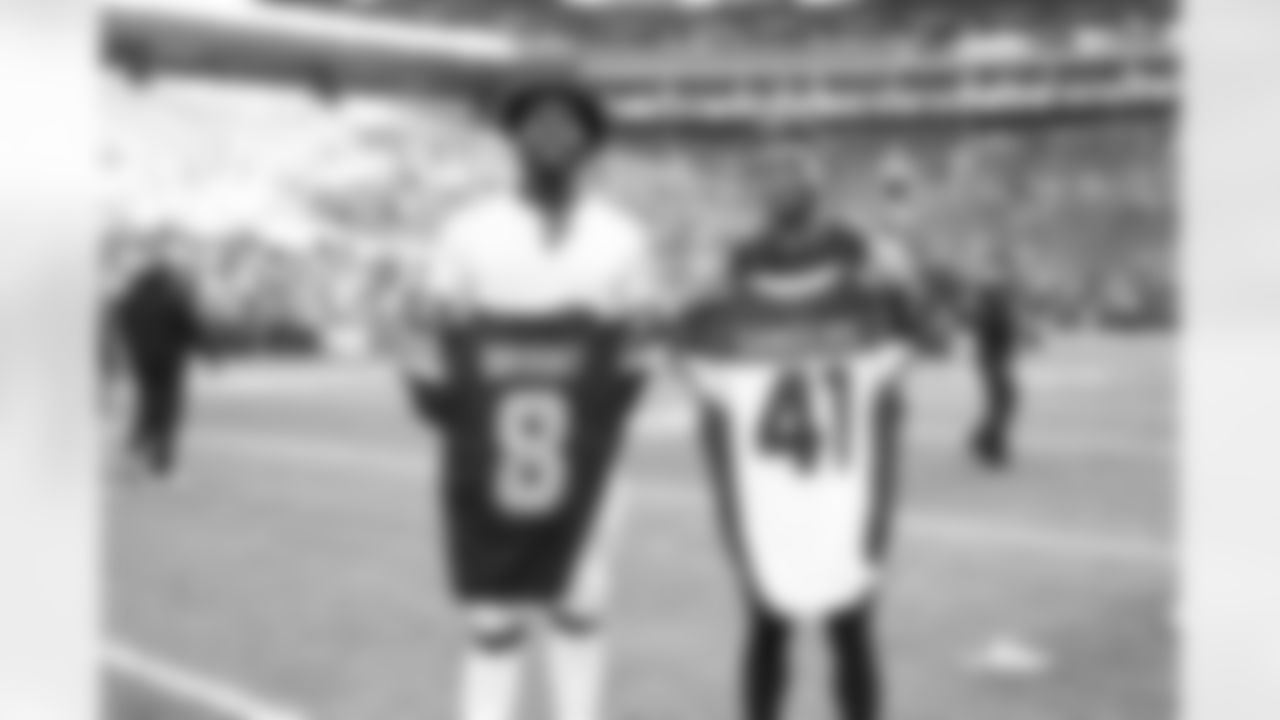 Seahawks-Top-Shots-Coby-Bryant-20221016_23-49-06_5401