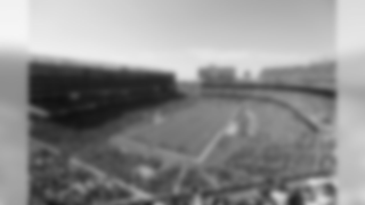 Week 15: Sun. 12/16 at San Francisco 49ers, 1:05 p.m., FOX | Levi's Stadium