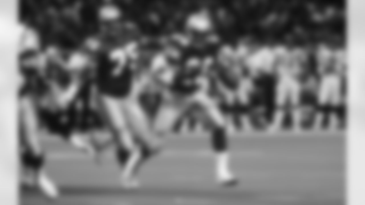 Tackle Mike Wilson played four seasons with the Seahawks and eight seasons with the Bengals.
