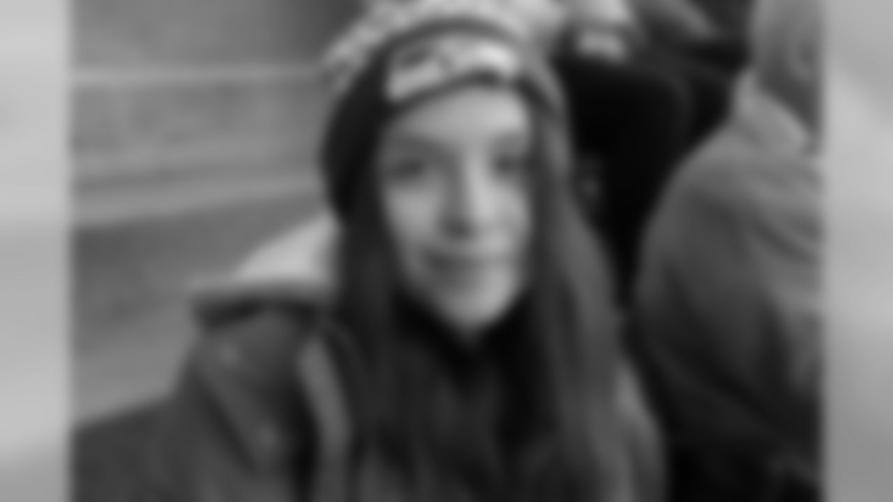 Ariana Carmona (14)
"My advice for people who look up to me is never try and be exactly like someone else just to fit in, always be yourself and follow your own dreams."