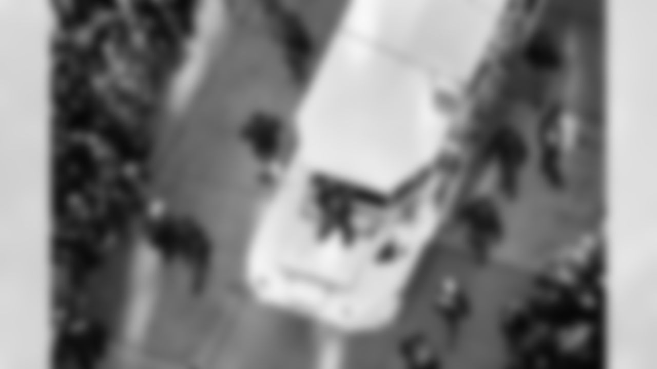 tempJHG_Superbowl_Parade-111.jpg