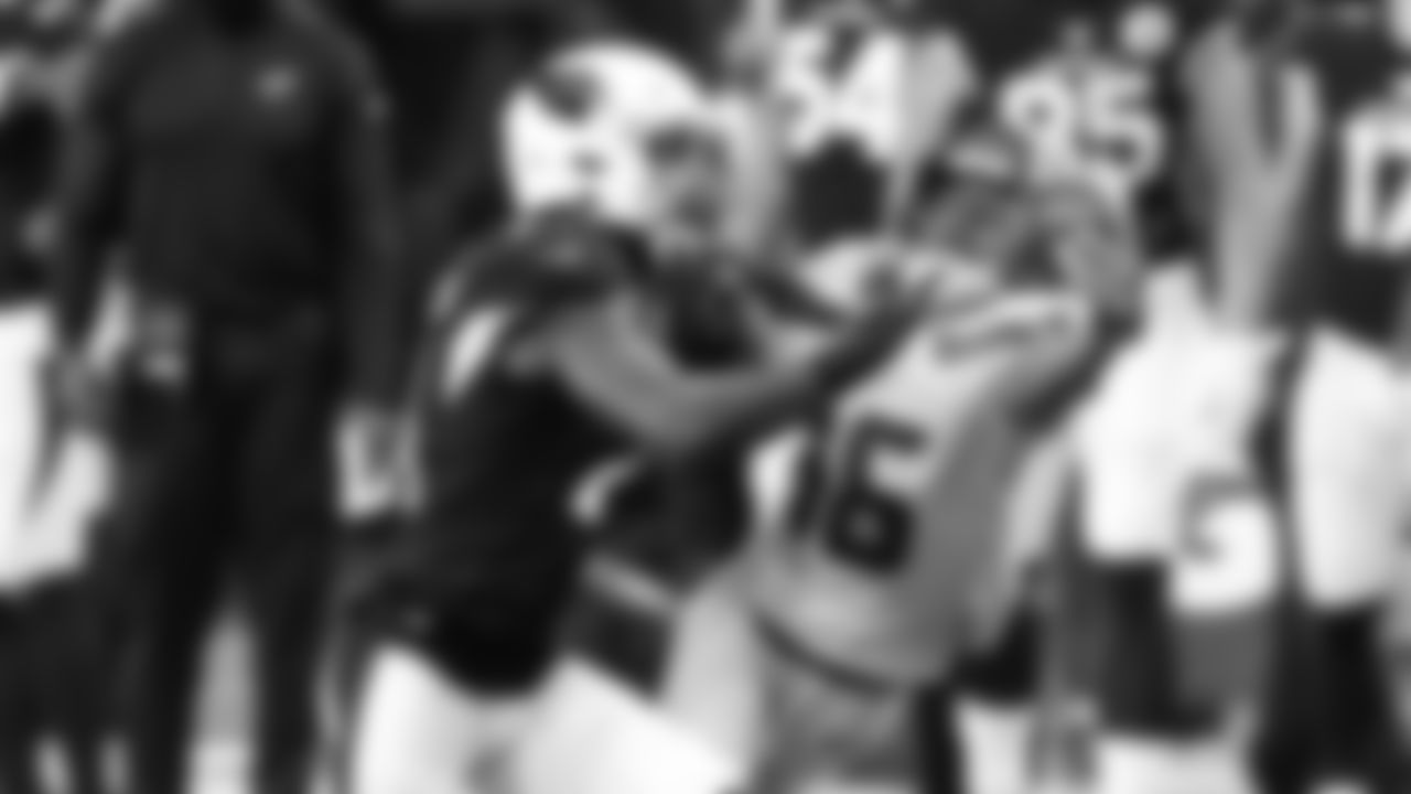 WR Tyler Lockett - On October 25 of 2020, Lockett provided an epic 15-reception, 200-yard, three-TD outing against Arizona, the most Fantasy points scored by any Seahawk in 18 years and the most by any Seahawks wide receiver since 1995.
