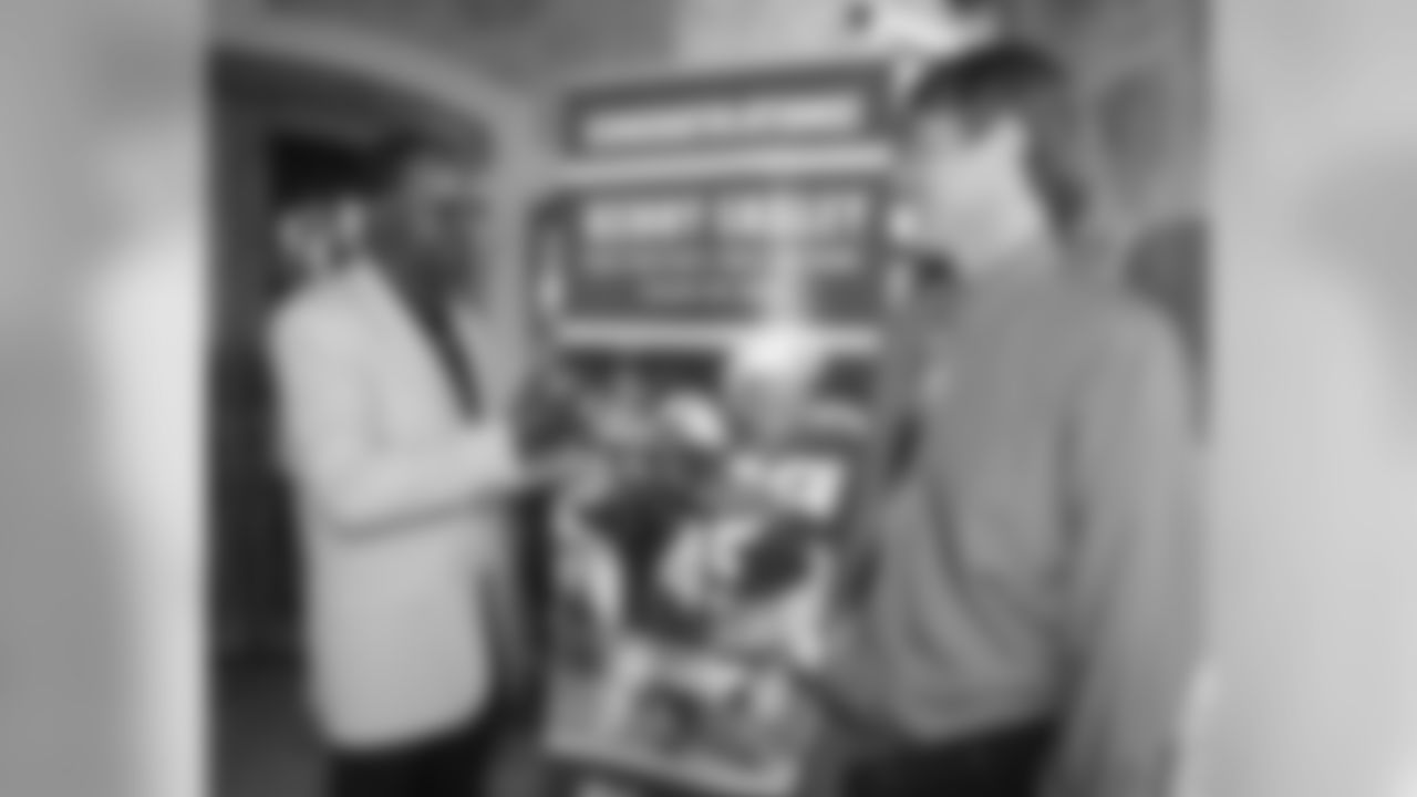 cst1_am4i4642.jpg