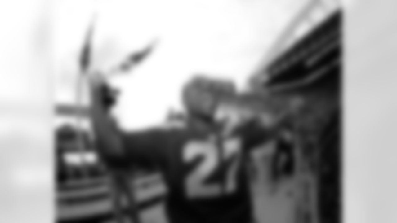 Seahawks-Through-The-Years-Jordan-Babineaux-20141011_13-25-20_0479