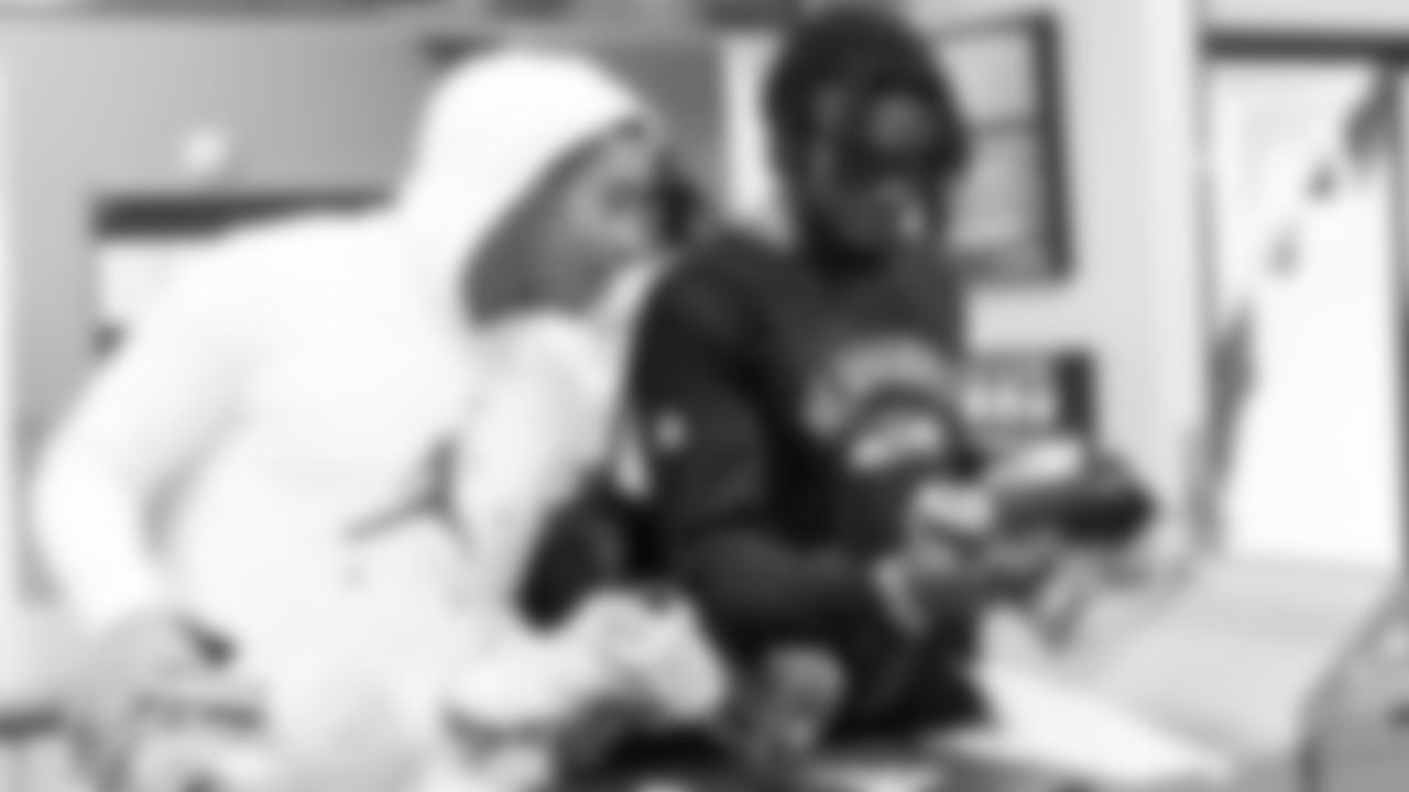 2020-10-19_Top-Shots-Neiko-Thorpe-20171127_11-54-56_Thorpe-RM5_6035