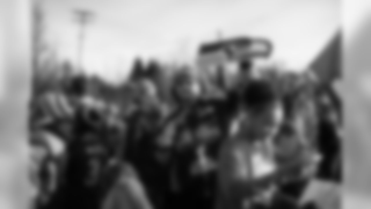 tempSendoff_JMARSH-16.jpg