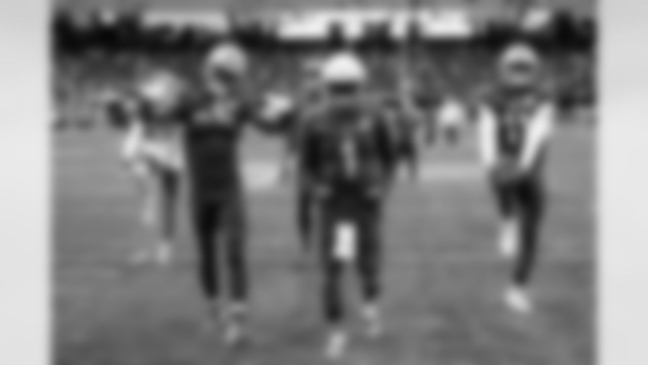 Arizona Cardinals quarterback Kyler Murray (1), Dallas Cowboys wide receiver CeeDee Lamb (88) and linebacker Micah Parsons (11) warm up before the 2022 Pro Bowl game on Sunday, February 6, 2022 in Las Vegas, Nevada. (Logan Bowles/NFL)