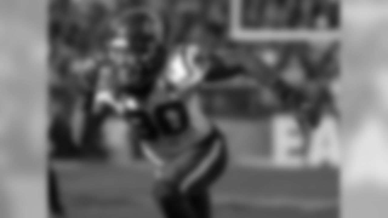 DE Jadeveon Clowney