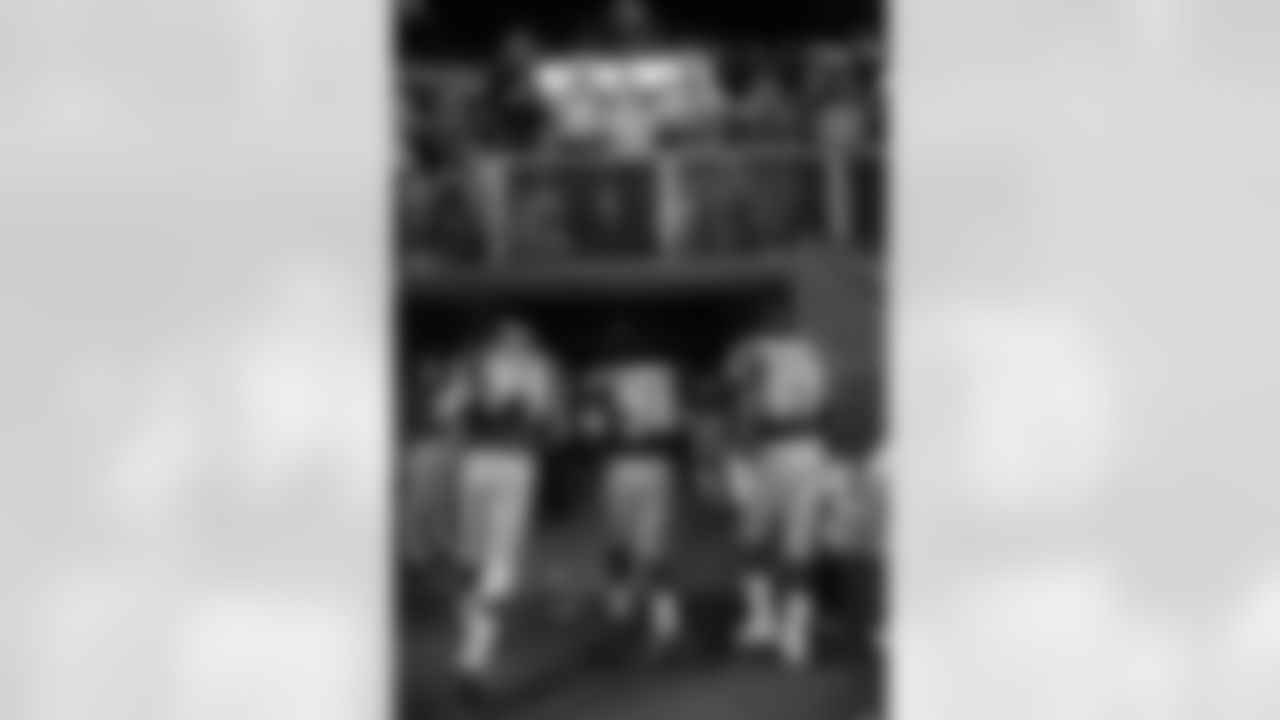 Seahawks-Franco-Harris-Through-The-Years-19840909_09-07-14_5