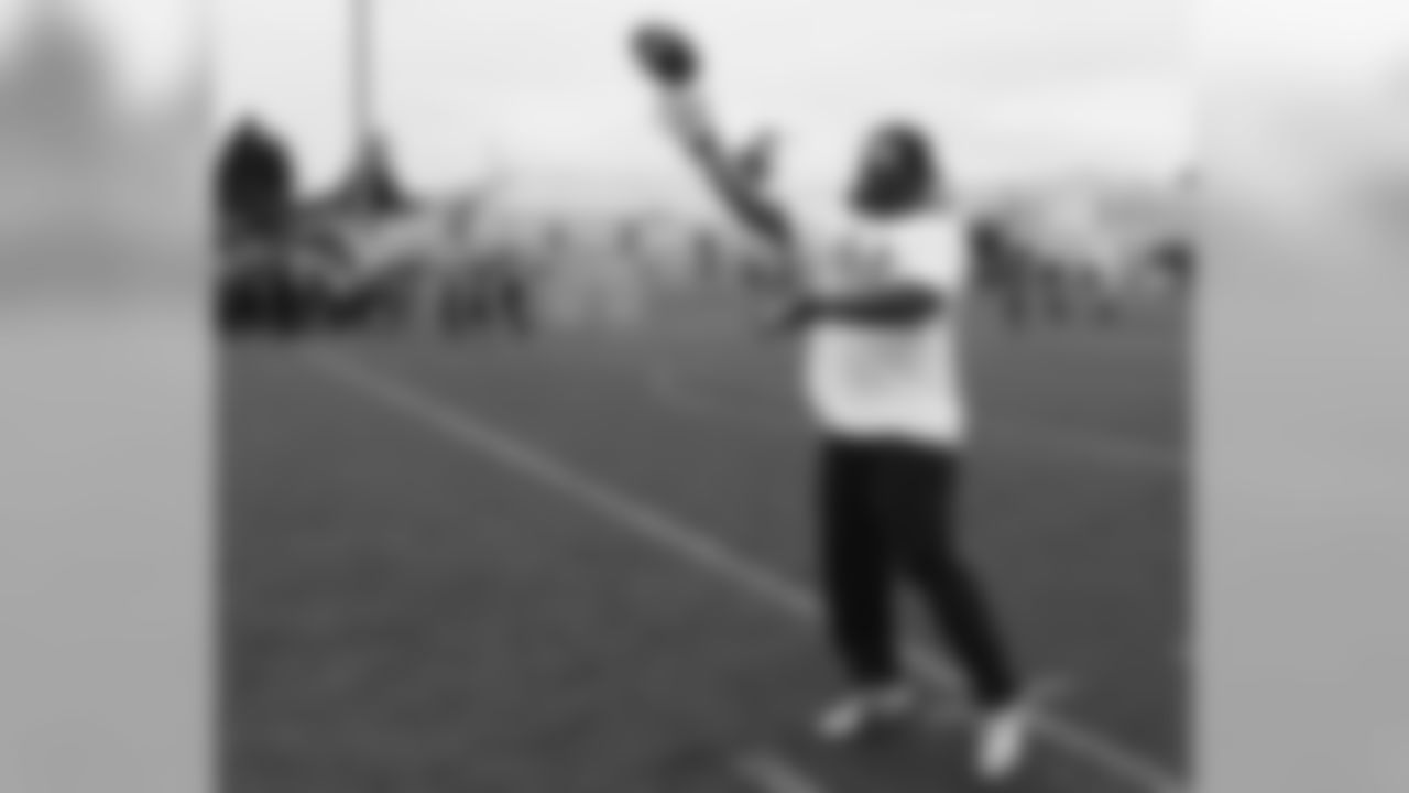 Punter Justin Vogel