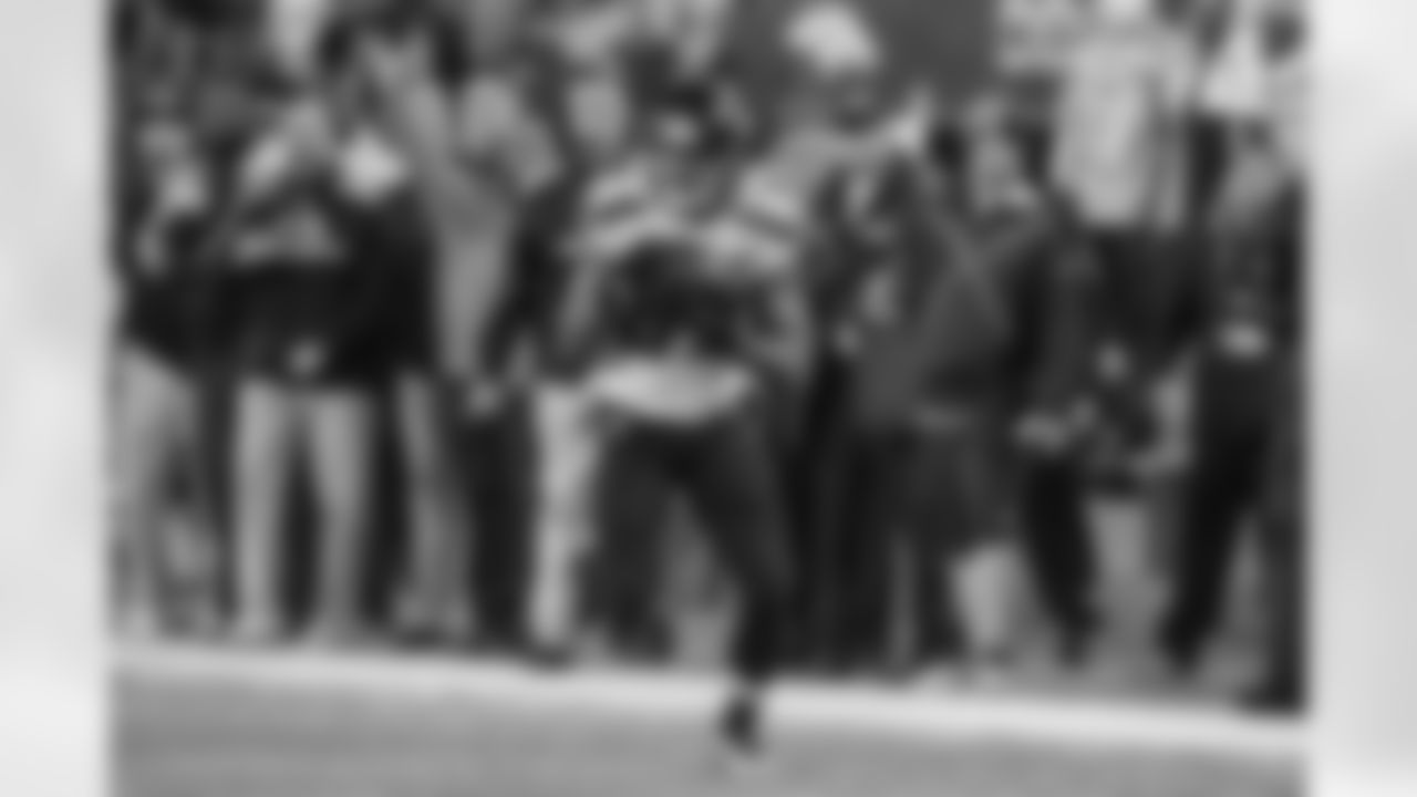 2013-SuperBowl48Gallery-RM1_1583