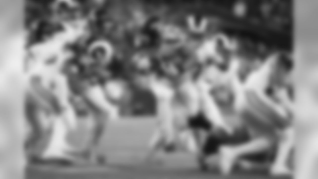 SEATTLE SEAHAWKS, LOS ANGELES RAMS