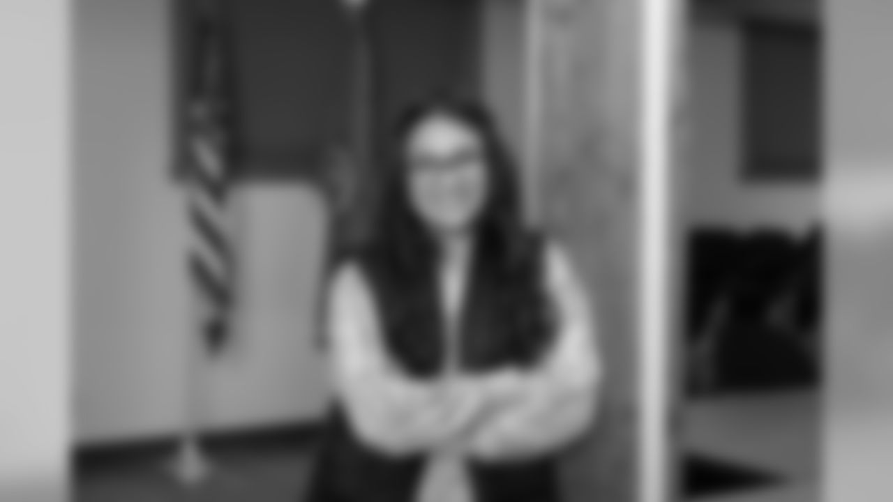 Sabrina (17)
I am always looking forward to improving my leadership skills by seeing others be leaders. Seeking opportunities and events for military youth and my community. I am able to learn organization methods, marketing techniques, and environmental behavior.