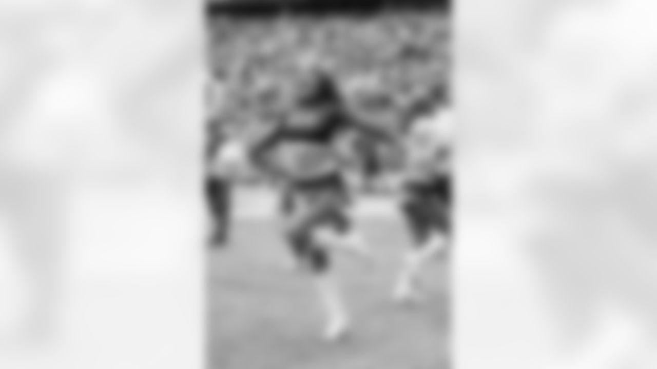 The Seahawks Dancers hit the field for the Seahawks' Week 3 game against the Carolina Panthers on Sunday, September 24, 2023.