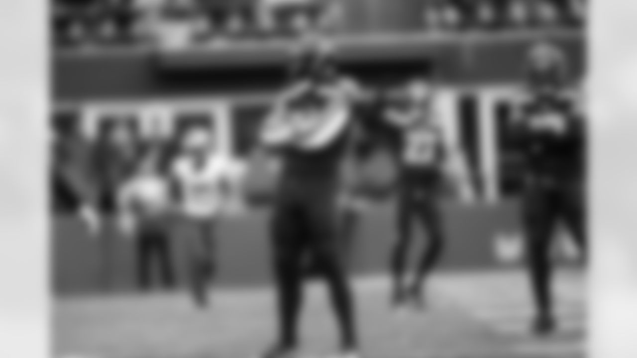 20230108_LARvsSEA_MAR_RM3_8945