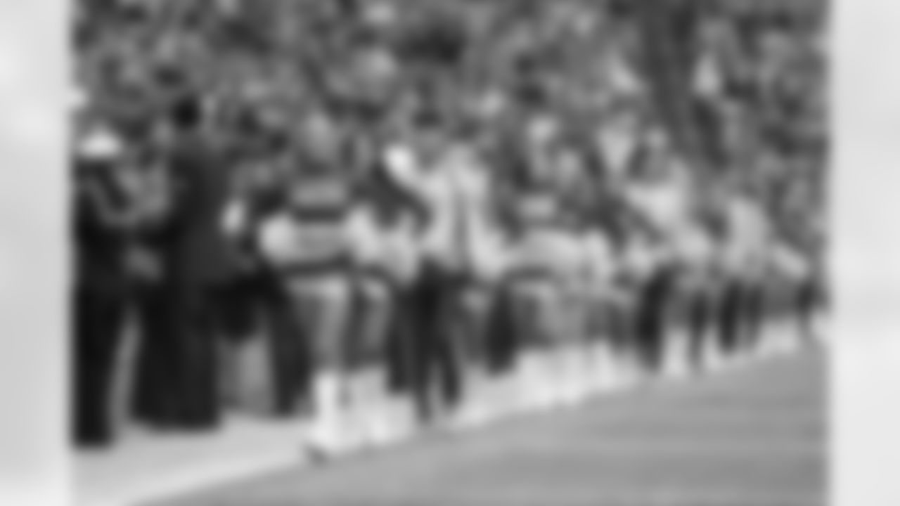 20221030_Seahawks_Dancers_POTTER-1059