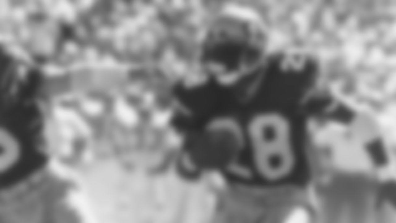 RB Curt Warner - Warner was the first 'Hawk to emerge as a prominent Fantasy player at his position. His 1346.2 Fantasy Points are the third-most in franchise history among RBs.