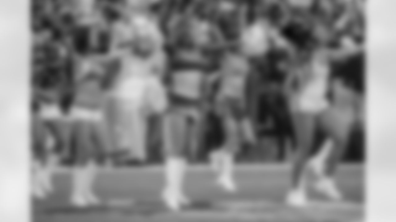 Seahawks-Pro-Bowl-Kiana-DSC_6088