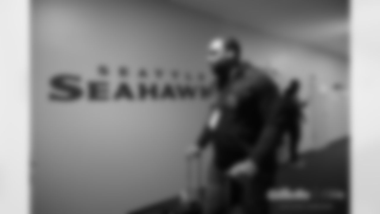 Seahawks players depart for Allianz Arena in Munich, Germany on November 13, 2022.