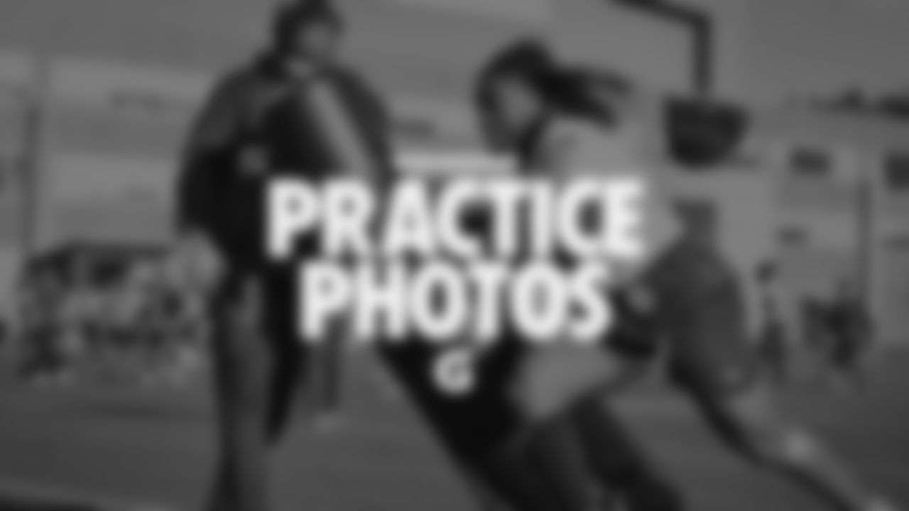 seahawks-practice-photos_2022-11-09