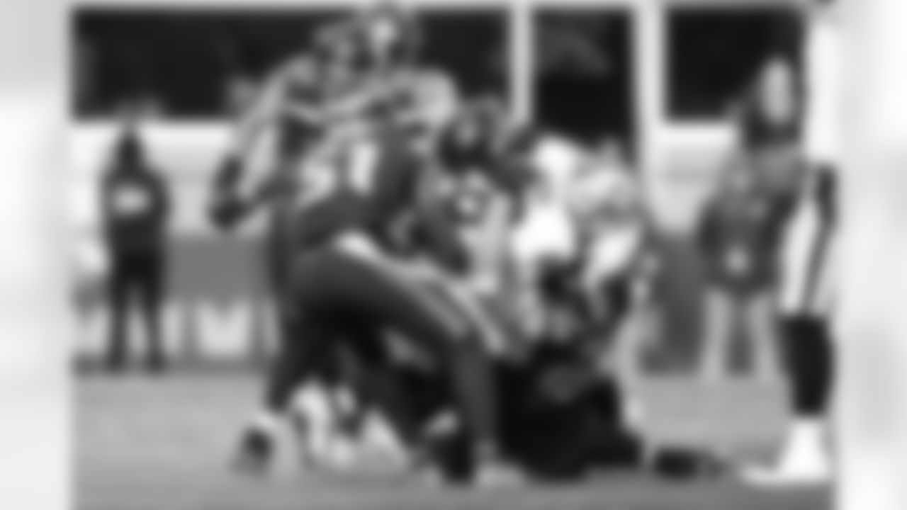 20221127_LVRvsSEA_MAR_RM3_5170