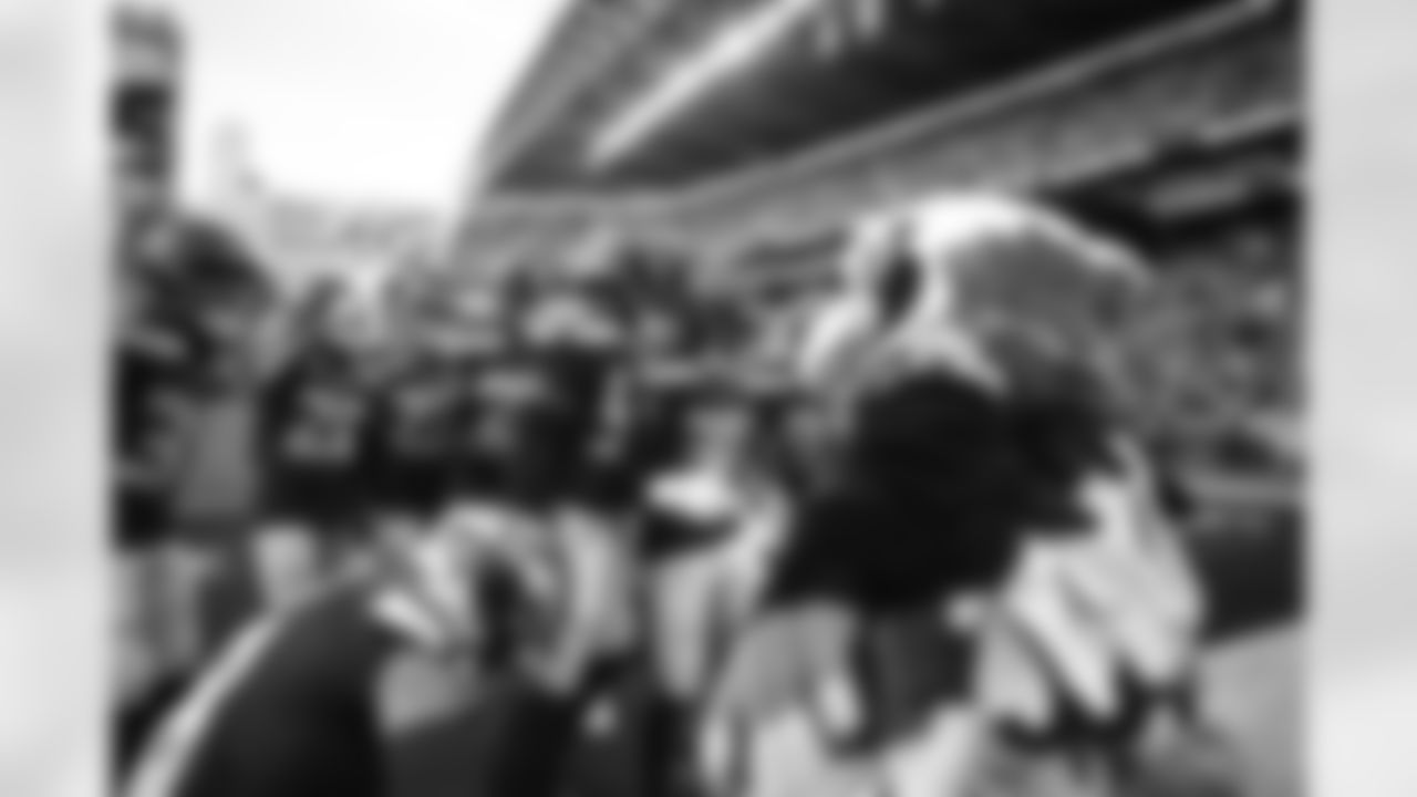 The best photos of Seahawks cornerback Mike Jackson from the 2022 season.