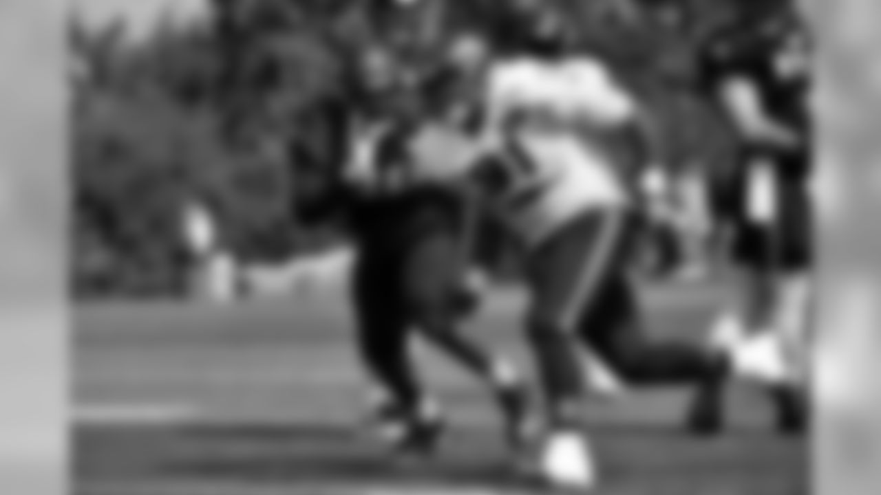 DT Tom Johnson, right