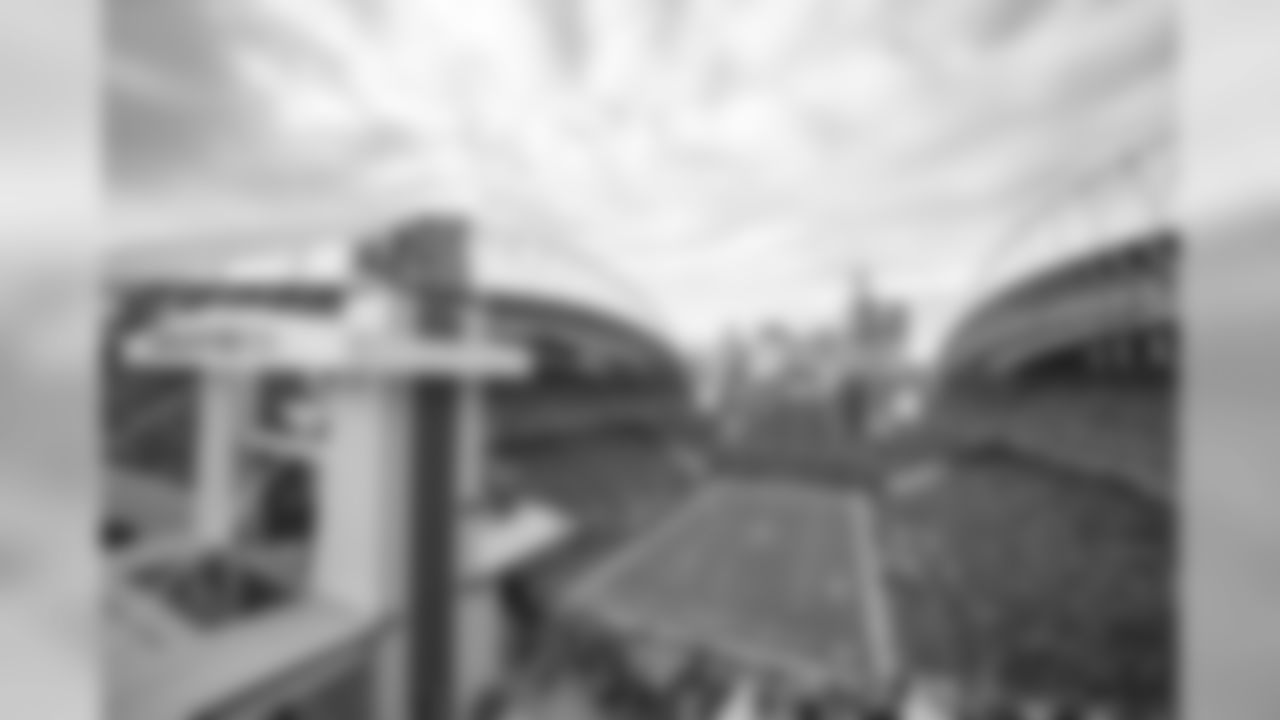 Week 9: Sun. 11/4 vs Los Angeles Chargers, 1:05 p.m., CBS | CenturyLink Field