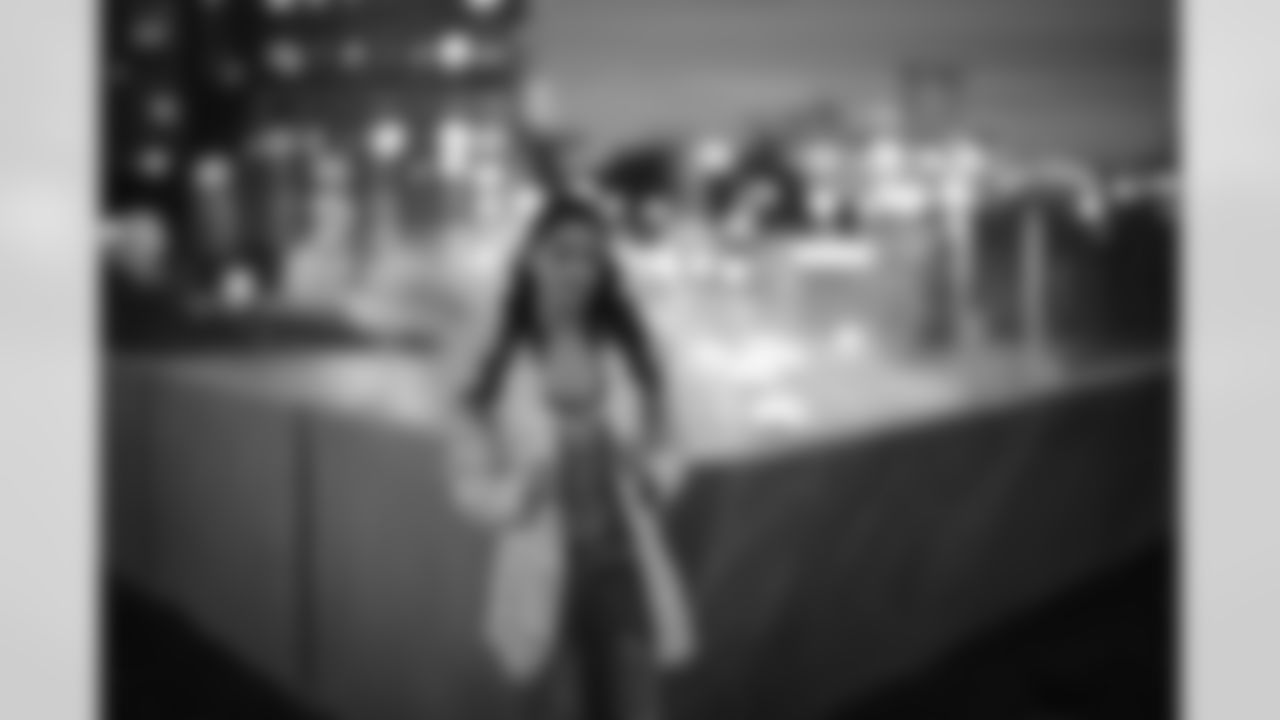 seagals_pink_jhg-111.jpg