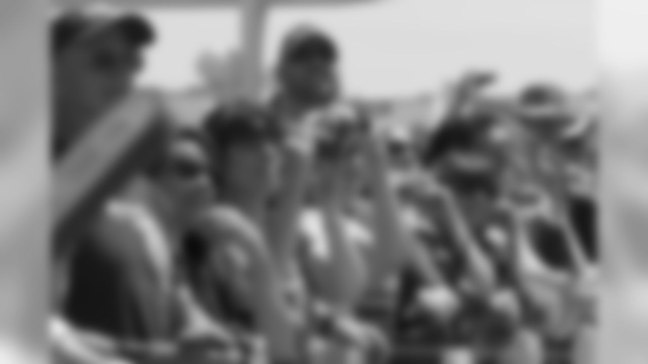 princess-cruises-seahawks-05.jpg