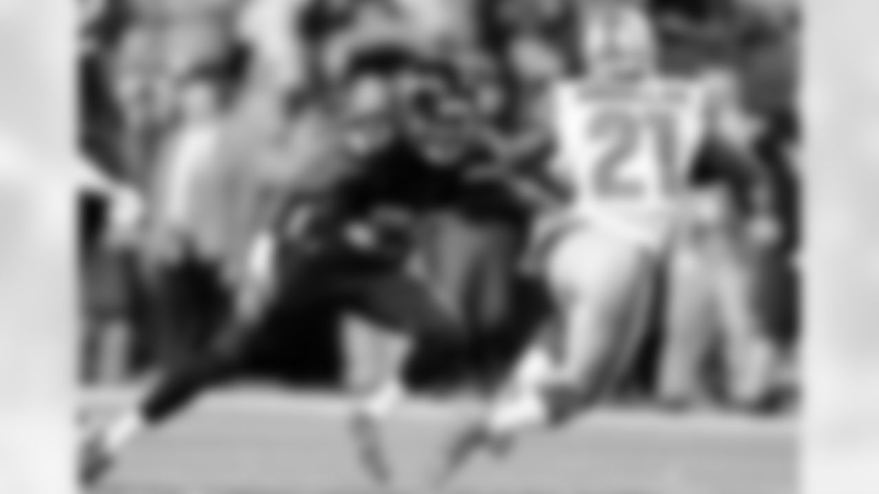 Seahawks-Lions-Through-The-Years-20120609_05-20-29_2165