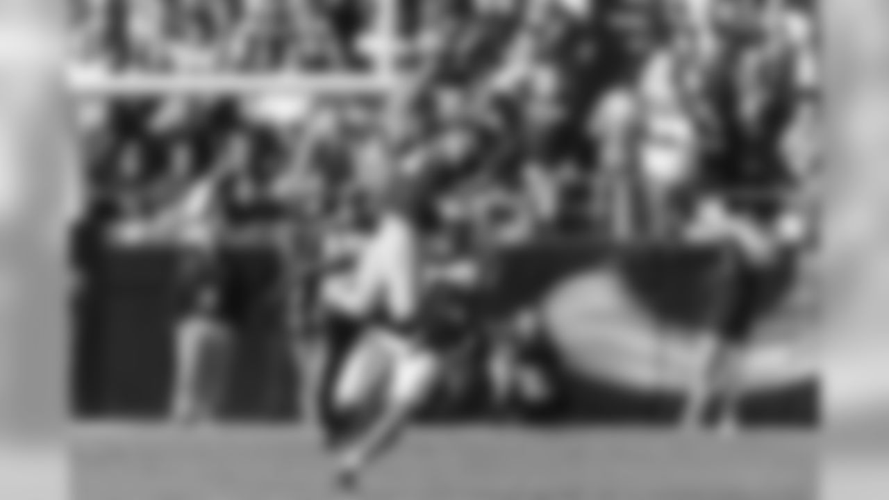 Seattle's offense began to come alive as receiver Doug Baldwin, as he did in the playoff game in Minnesota, leapt high to snag a pass for a first down.