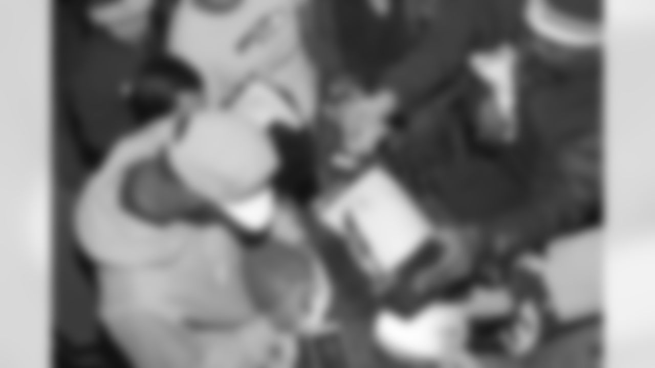 [September 25, 2005]: Seahawks 37 – Cardinals 12Seattle Seahawks safety Ken Hamlin, left, and Kelly Herdon, background right, break up a pass intended for Arizona Cardinals' Anquan Boldin during the first quarter Sunday, Sept. 25, 2005, in Seattle. (AP Photo/John Froschauer)